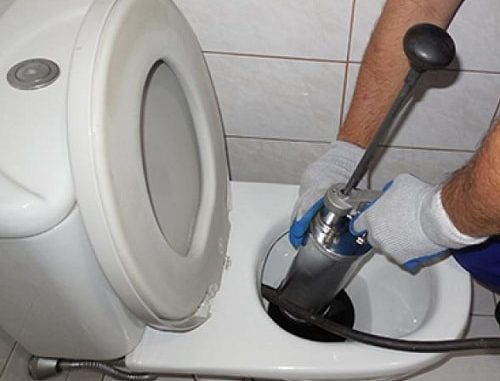 Thông tắc bồn cầu Hoàng Mai